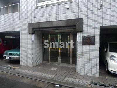 【エントランス】 | ガラ・ステージ中野