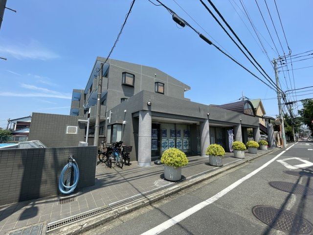 グランシャリオ砧のエントランス