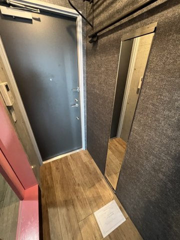 荻窪カフェレジデンスの玄関