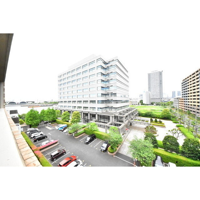 SQUARE潮見の内装