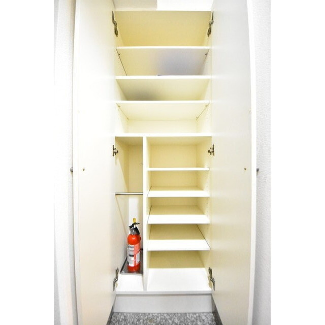 SQUARE潮見の内装