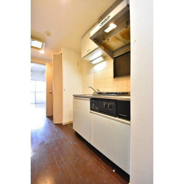 SQUARE潮見の内装