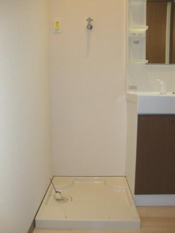 ＡＶＡＮＴＩ　ＨＩＬＬＳ　～アヴァンティ　ヒルズ～のその他|洗濯機置場