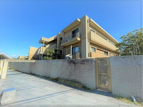 ライオンズヒルズ高峯（参番館）