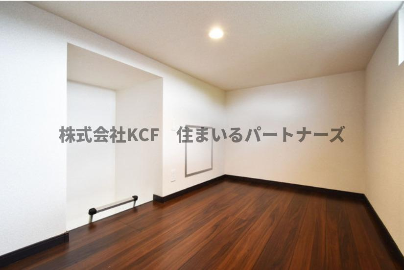 MIRAIE久高前の寝室|広くて明るい寝室