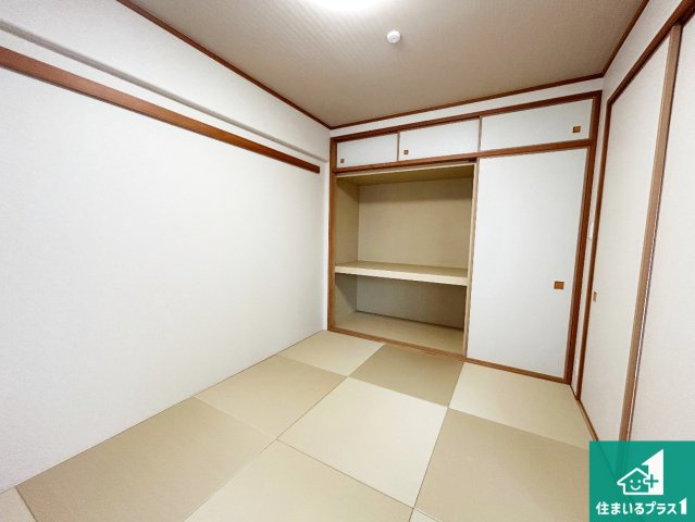 ルネシエスタB棟の和室|一室あると便利な和室は客間としてだけでなく、小さなお子様のプレイルームやみんなでお昼寝もいいですね。