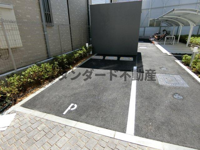 【駐車場】