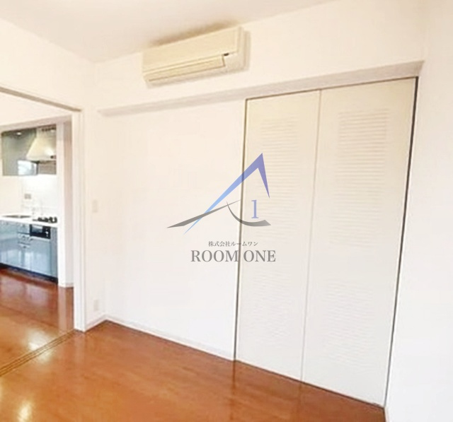 ＬＡＮＡＩ ＣＬＡＳＳＩＣＯ