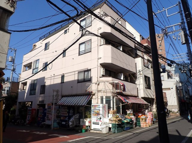 グローサリー本駒込の外観