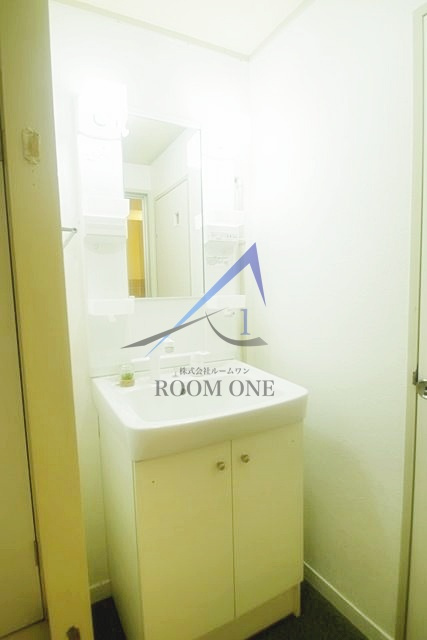 リエス中町の洗面所|洗面台です。