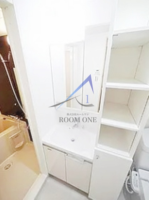 SQUARE CITY YOKOHAMA TSURUMIの洗面所|洗面台です。