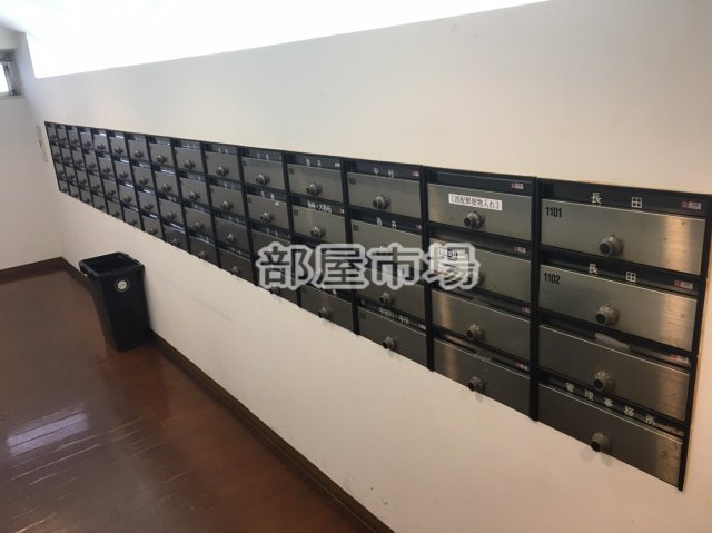 ラ・フォレ根岸のその他共用部分|メールボックス