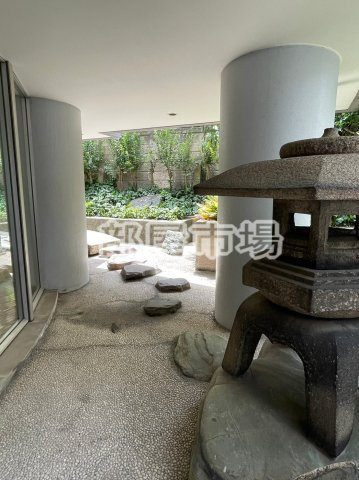 ラ・フォレ根岸のロビー