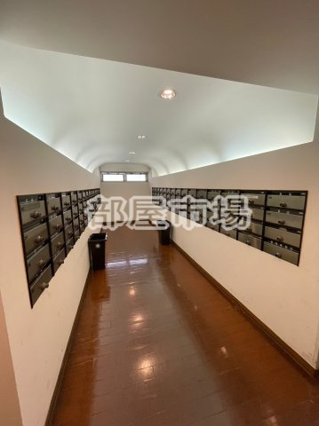 ラ・フォレ根岸のその他共用部分|メールボックス