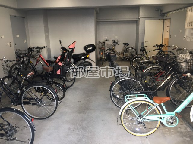 ラ・フォレ根岸のその他共用部分|駐輪場