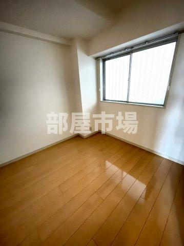 ラ・フォレ根岸の洋室