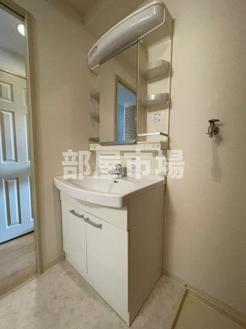 ラ・フォレ根岸の洗面所