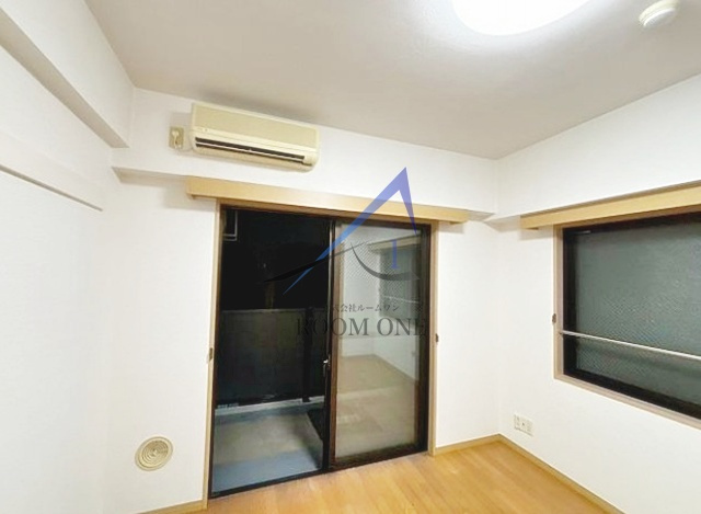 プレール南池袋の居間・リビング|洋室のお部屋です。