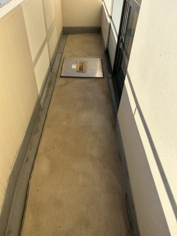 コロネード春日のバルコニー