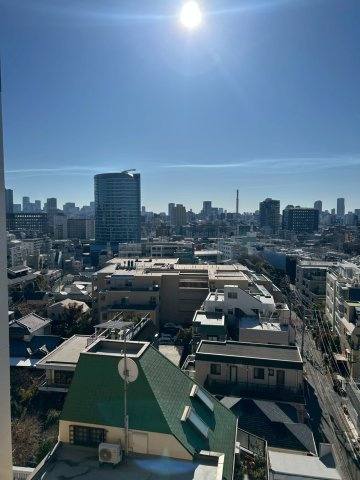 コロネード春日の展望