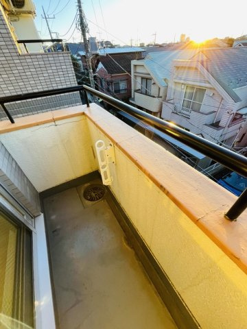 パレロワイヤル弦巻の展望