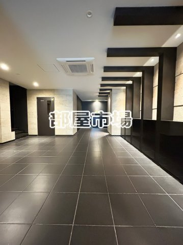 ステージグランデ上野のロビー