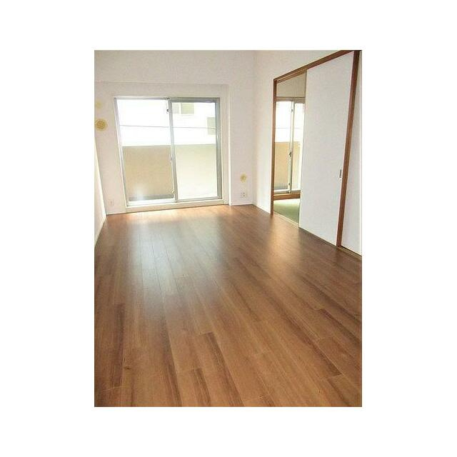 クレストフォルム浅草グランステージの居間・リビング