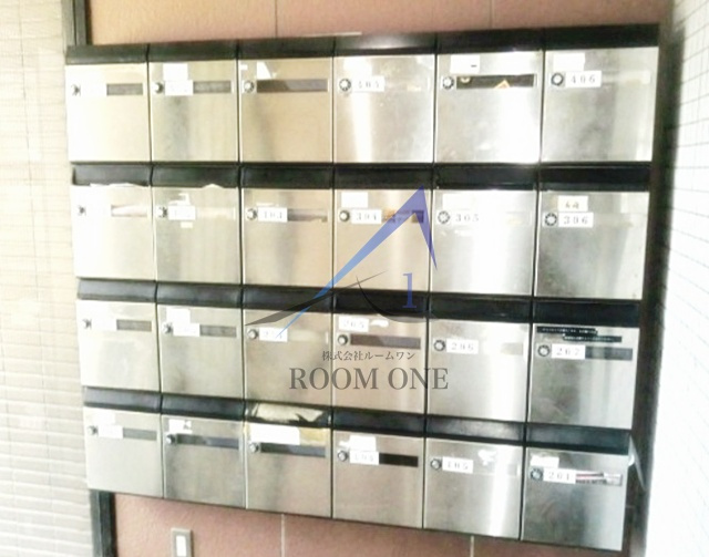 アサカシオン大岡山のその他共用部分|集合ポストです。