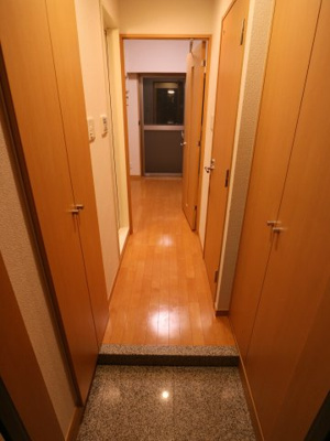 【玄関】 | スカイコート神田第3