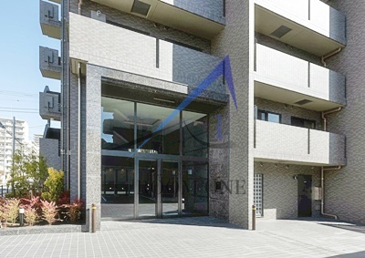 ルーブル志村坂上