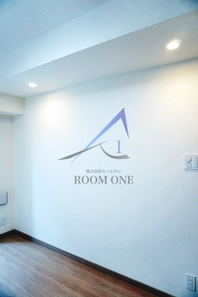 ルーブル志村坂上