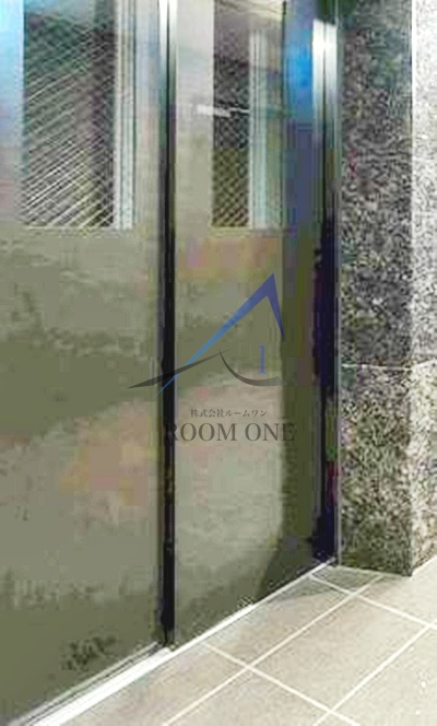 ルーブル志村坂上