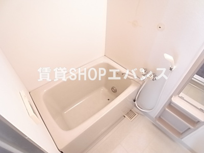 【浴室】 | ボアクレールB | お風呂です