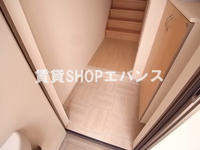 【玄関】 | リーセント・メゾンS | 落ち着いた玄関です