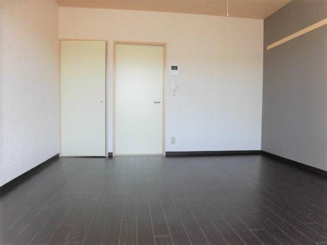 サン・アジュールの居間・リビング|ゆったり過ごせるリビングです