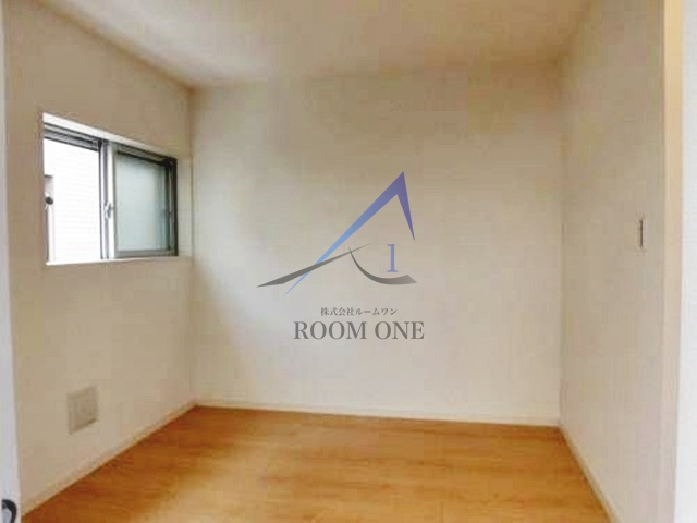 プランタン六町の居間・リビング|洋室のお部屋です。