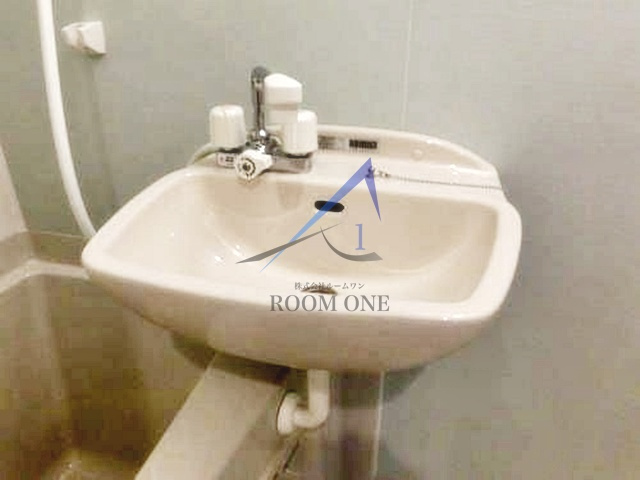 プランタン六町の洗面所|洗面台です。