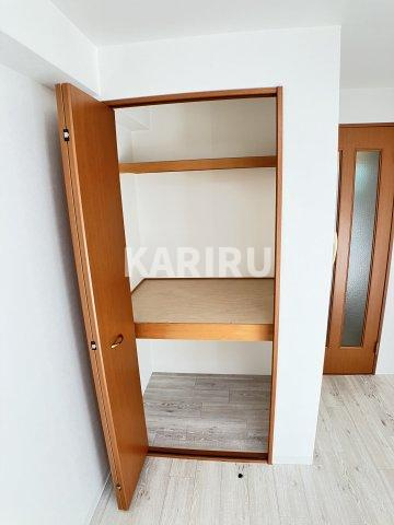 プロムナード都島の収納|同物件別部屋の写真です。