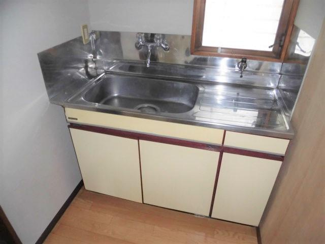 佐藤ビル（鈴谷2丁目）のキッチン|キッチンです