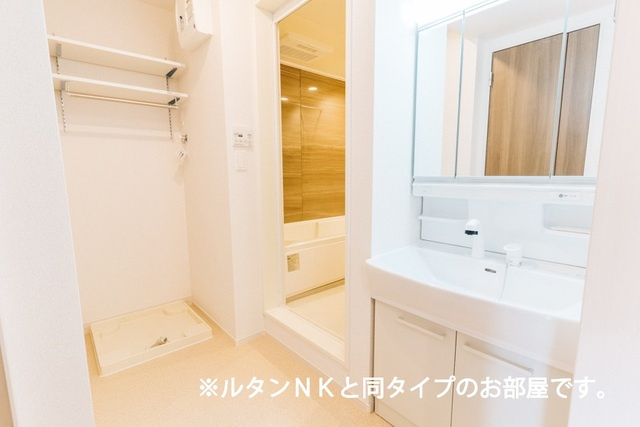 ヤングウッズ柏の葉Ⅱの独立洗面台