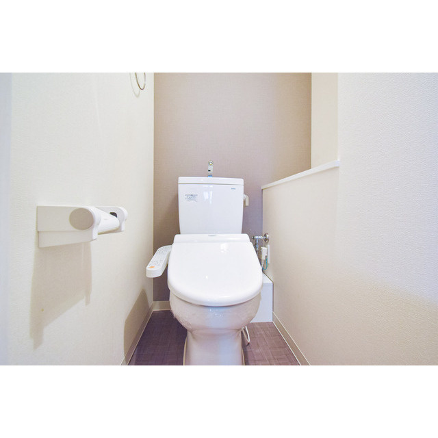 プレサンス堺筋本町駅前のトイレ|清潔感のあるトイレです