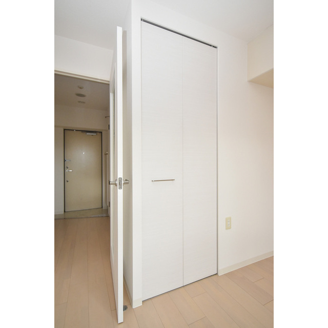 SERENiTE日本橋SUDの収納|大きなものも収納できそうです