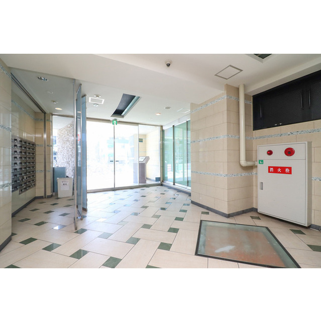 SERENiTE日本橋SUDの居間・リビング|使いやすい居間です