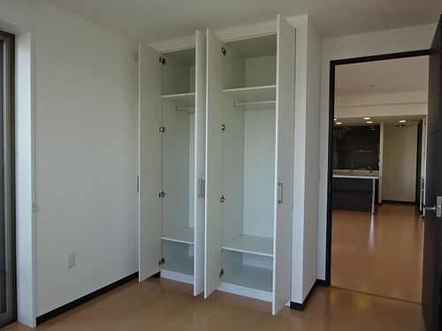 エルザグレース堀江タワーの収納|クロゼット（洋室約６．６畳）※前回募集時／２０２２年８月の写