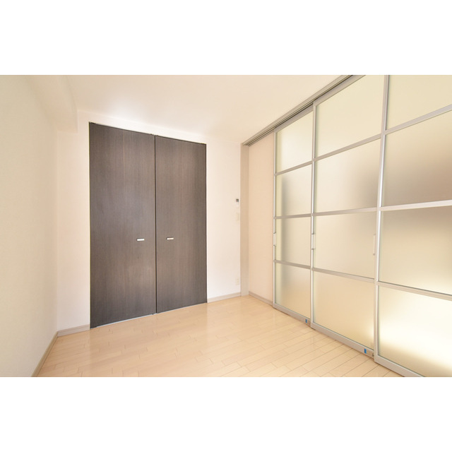 インボイス難波南レジデンスの居間・リビング|居間です