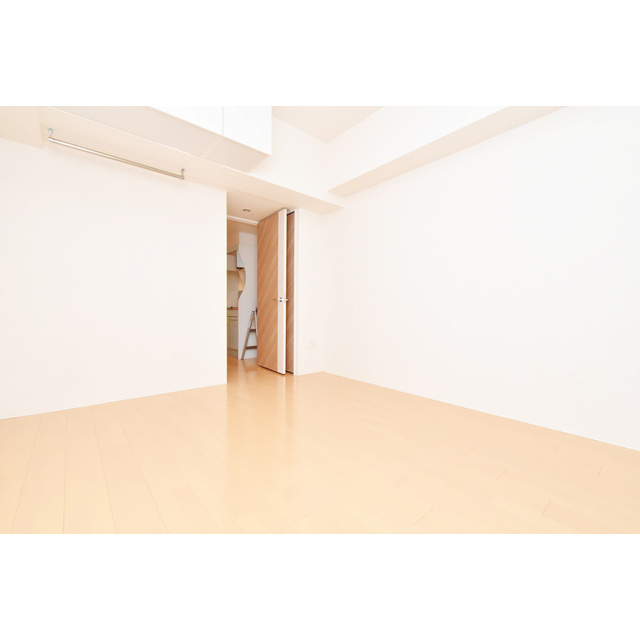 SERENiTE北浜の居間・リビング|ゆったりとした居間です