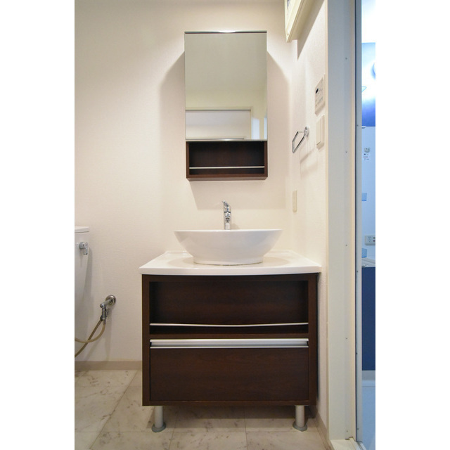 アーデン土佐堀の洗面所|コンパクトで使いやすい洗面所