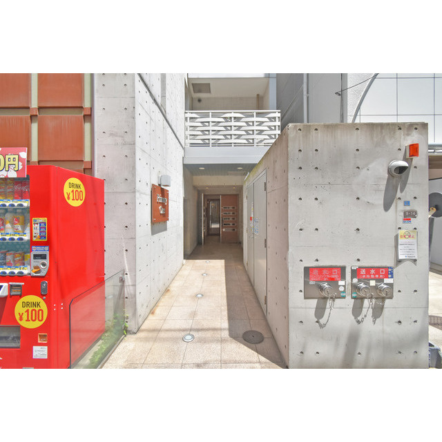 南堀江プライマリーワンのエントランス|落ち着いたエントランスです