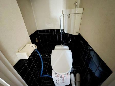 佐藤ビル（鈴谷2丁目）のトイレ|落ち着いた色調のトイレです