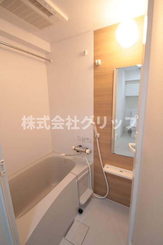 アイルYOKOHAMA関内の浴室